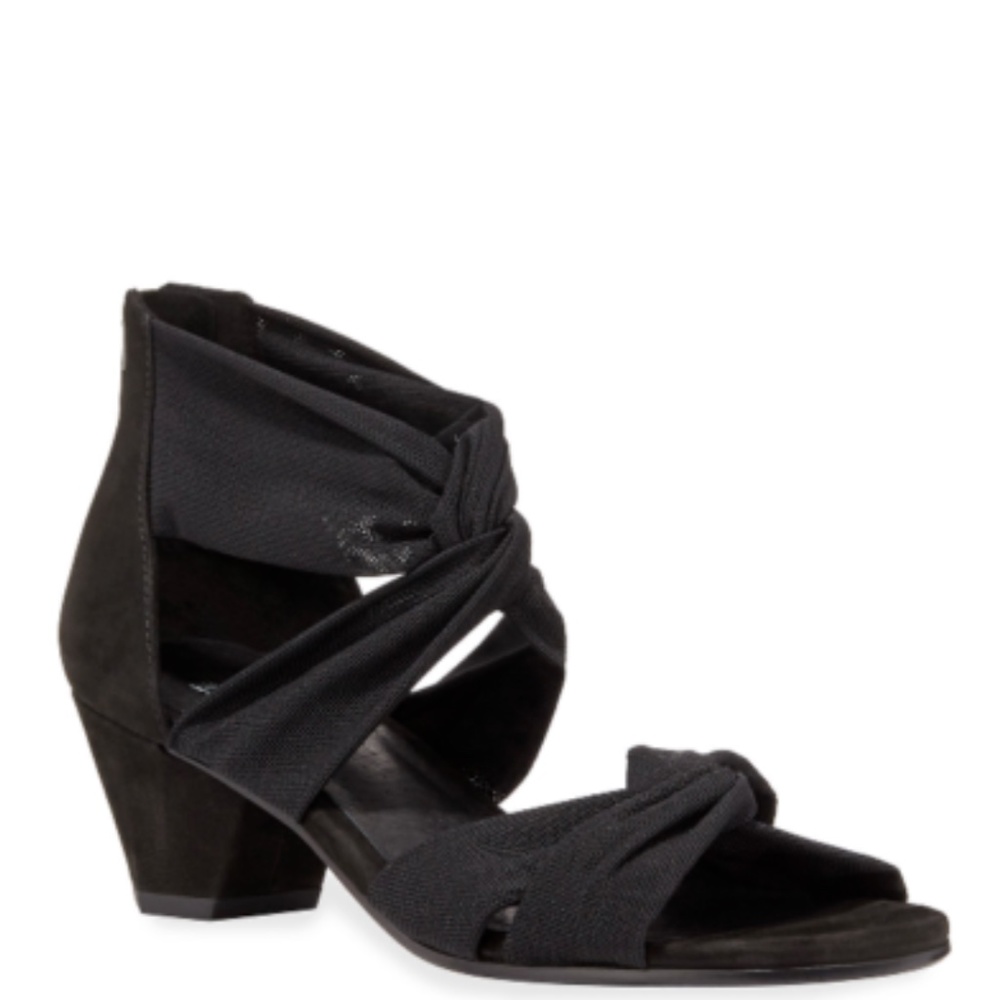 $195 Eileen Fisher Joy Twist Strappy Heeled Sandals in‎ Black [SZ 5.5 ]